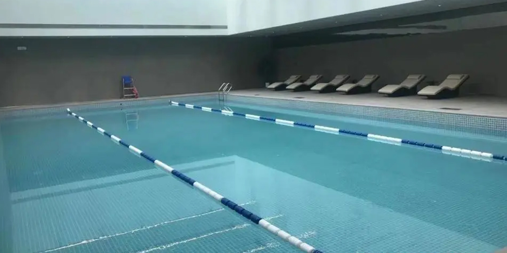 Why Your Pool Needs Cyanuric Acid?