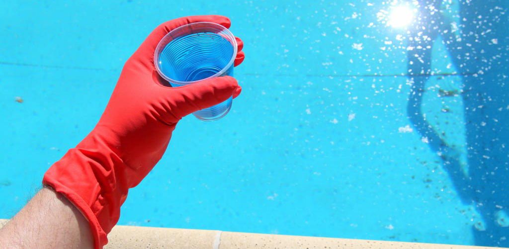 Is algicide harmful to humans?