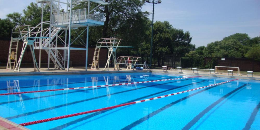 Does cyanuric acid raise or lower pH?